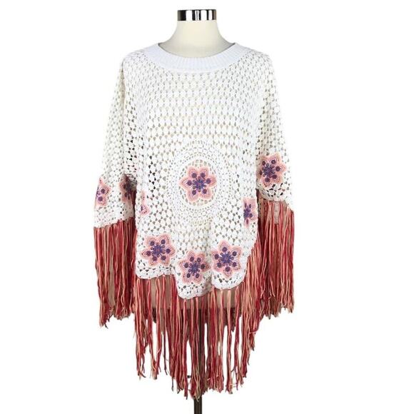 New Chloe Embroidered Crochet Poncho Swingy Fringe $1795 Size M - Picture 2 of 11